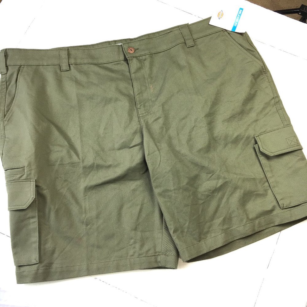 DICKIES  Stretch Relaxed Fit Khaki  Cargo Shorts Women's  Sz 24 NWT - Picture 2 of 14